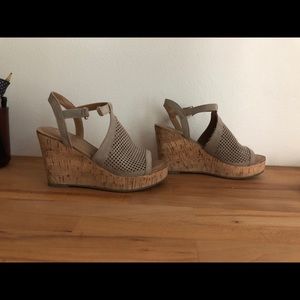 Franco sarto canyon wedge sandal